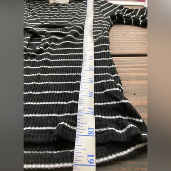 Urban Outfitters Project Social T - Picture 5 of 6